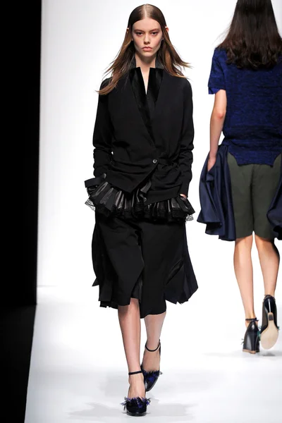 Look 34